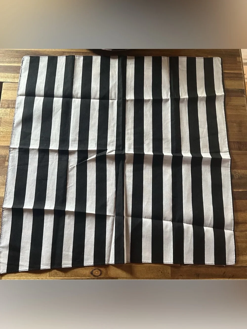Black and White Striped Party Tableware Set - Classic Stripes